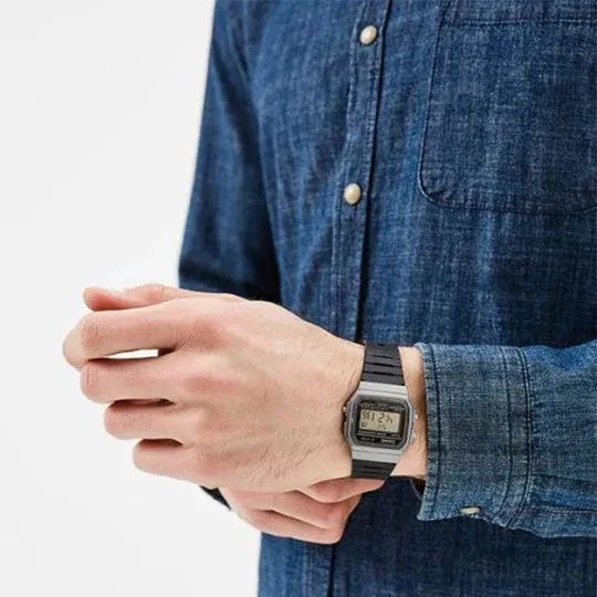 ساعت کاسیو مردانه مدل F-91WM روی دست