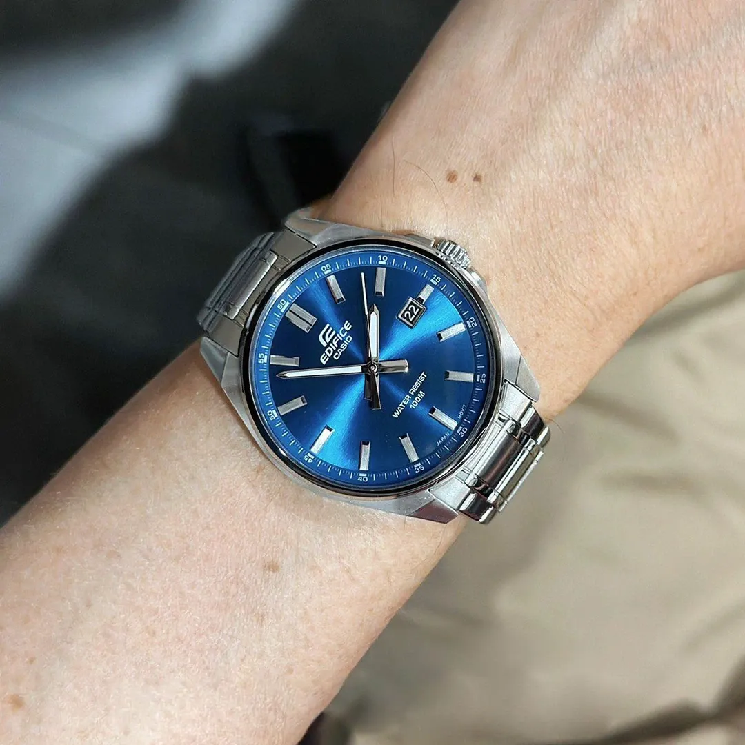 ساعت کاسیو مردانه  مدل EFV-150D-2A نقره ای آبی